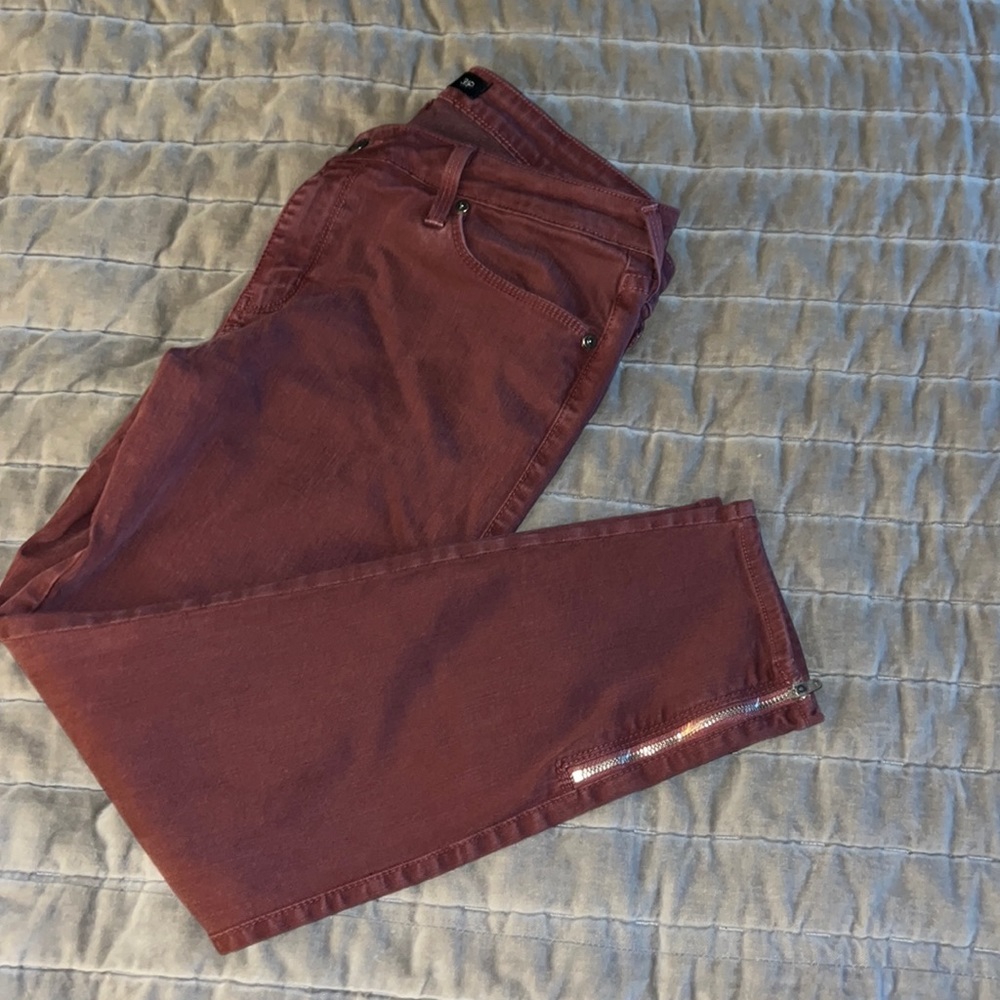Just Black Dean Skinny jeans burgundy color size 31P